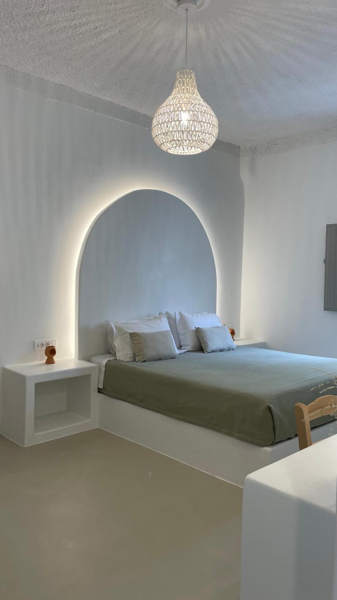 Mod Santorini Vegan Boutique Hotel Fira  Exterior foto